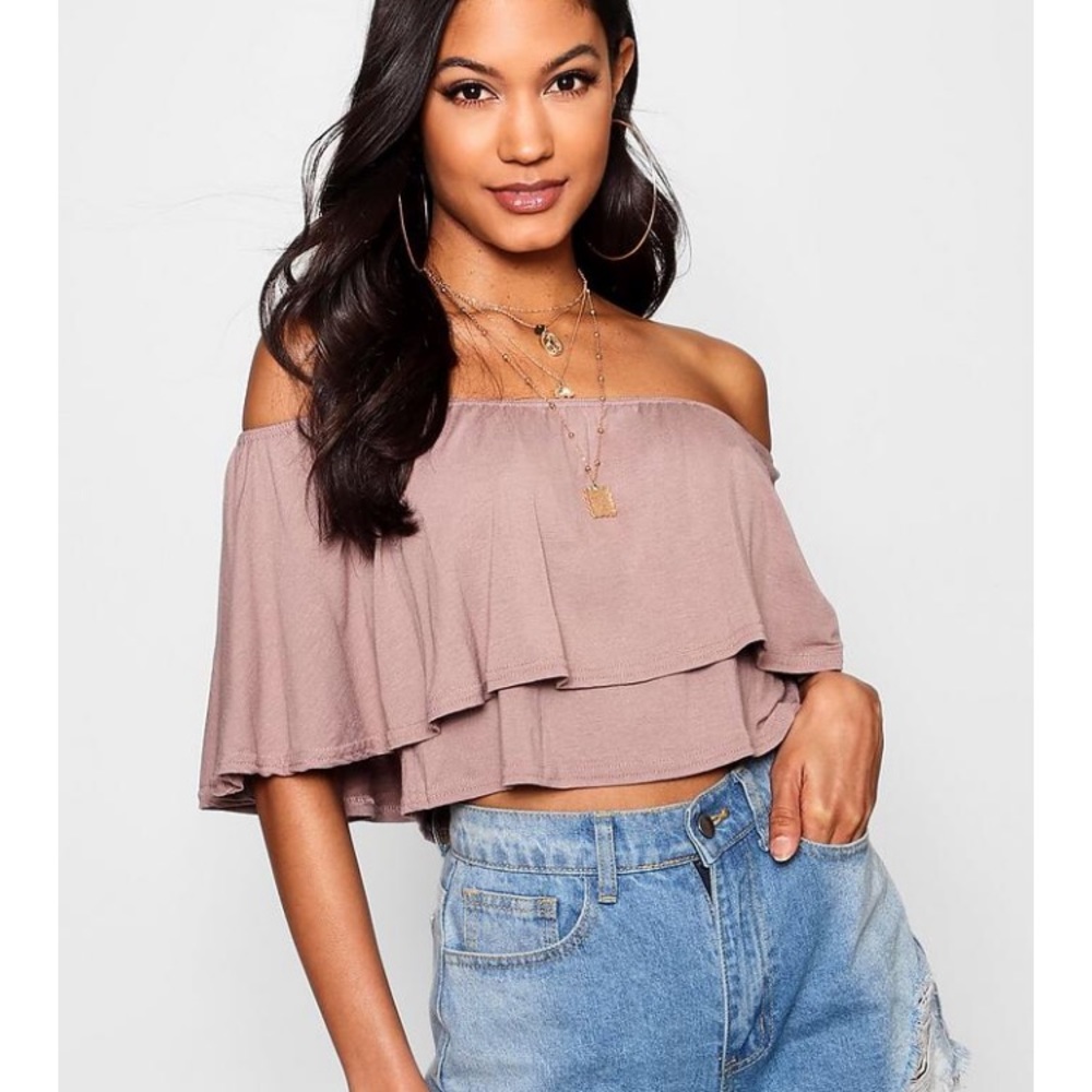 Basic Off The Shoulder Frill Crop Top